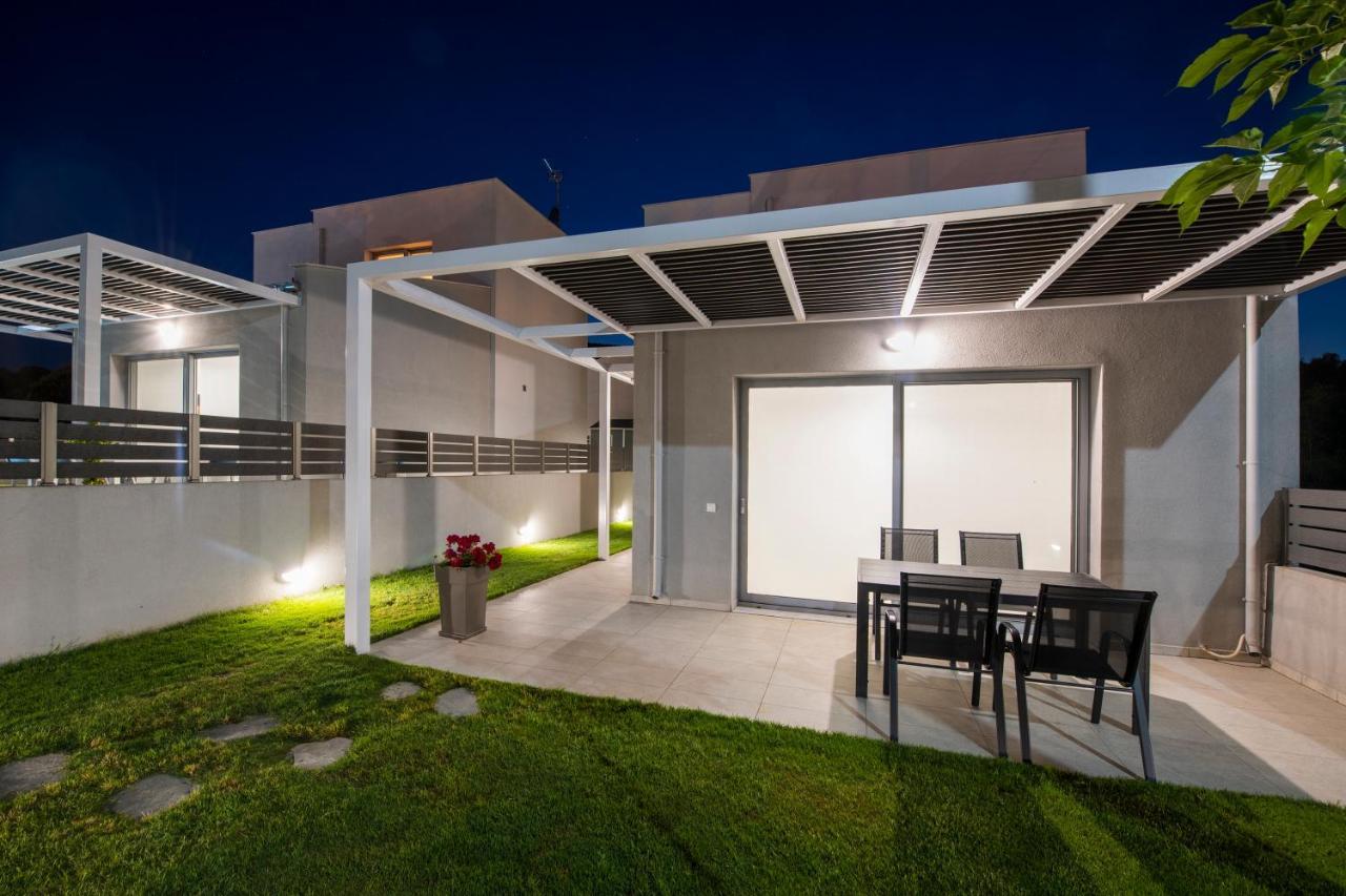 Ag Luxury Villas, Iraklitsa Nea Iraklitsa Exterior photo
